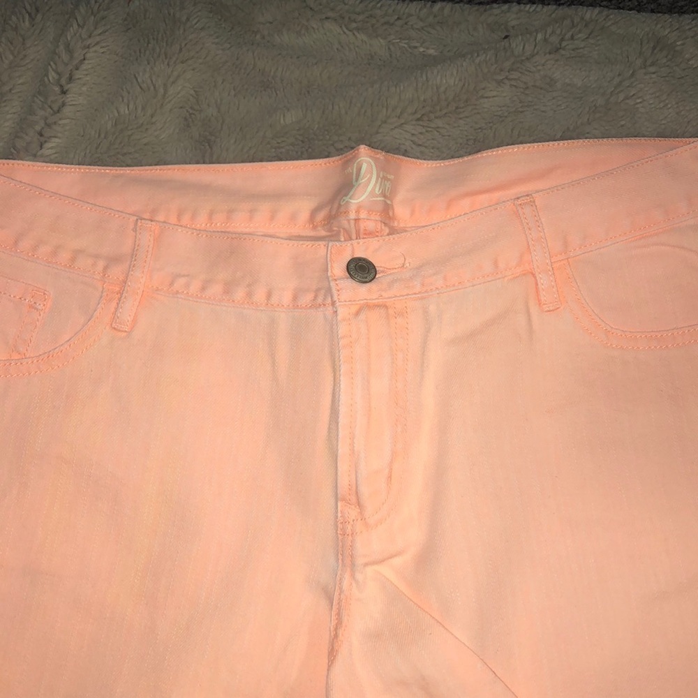 Old Navy Diva Fit Shorts, size 16 - Picture 2 of 7